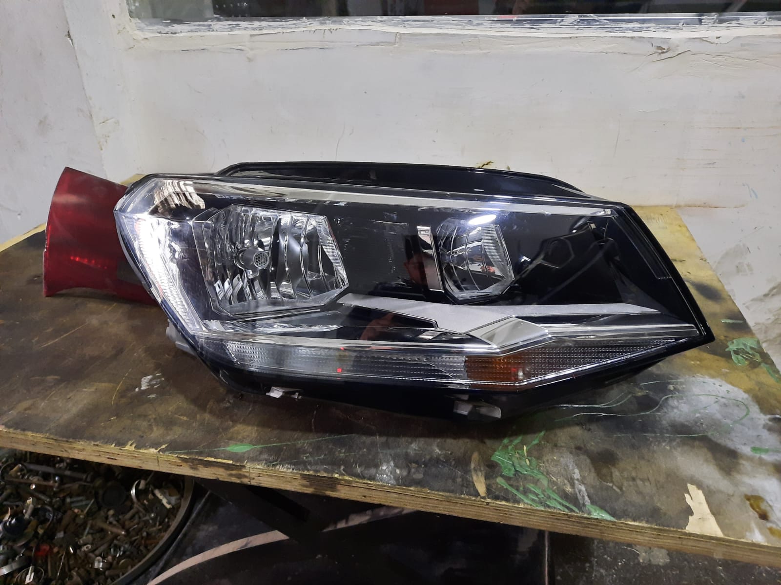 Caddy sağ far 2015-2020